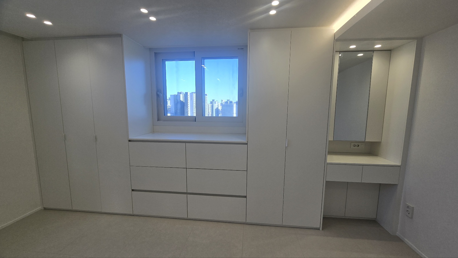 3667697170_LTFKDXbu_70a6e819d2e4ef7076c80d8a64686c8eaba66f50.jpg 이미지크게보기