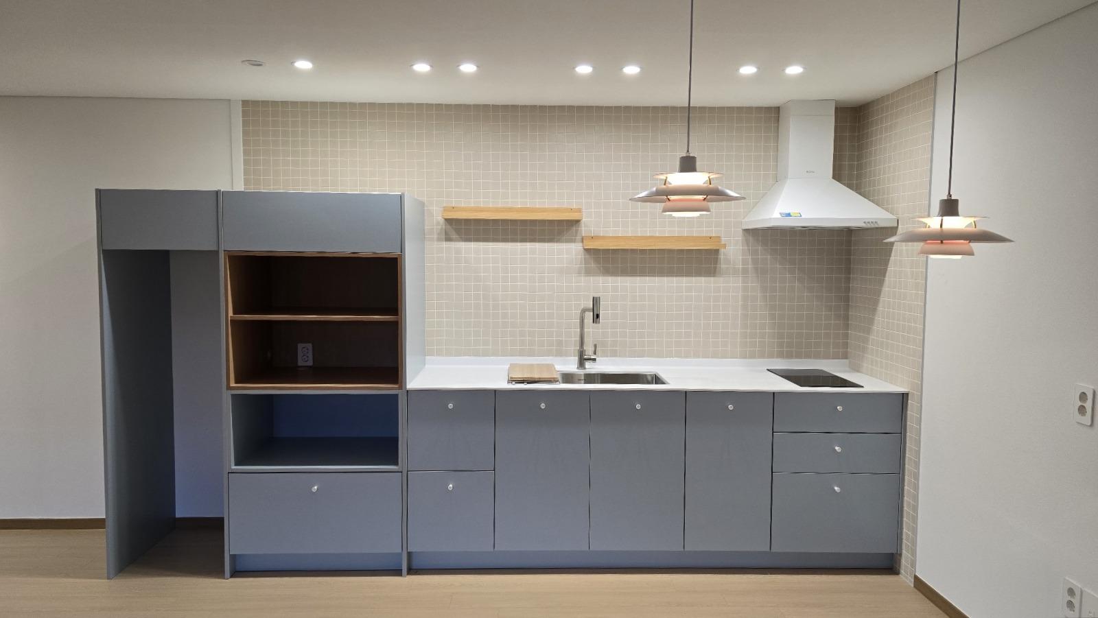 3667697170_e6kElWKv_dc9895a395f3635fa22b96d76ecb8e945d8027fe.jpg 이미지크게보기